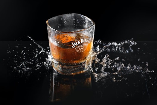 Szkocka whisky i irlandzka whiskey – czym się różnią?